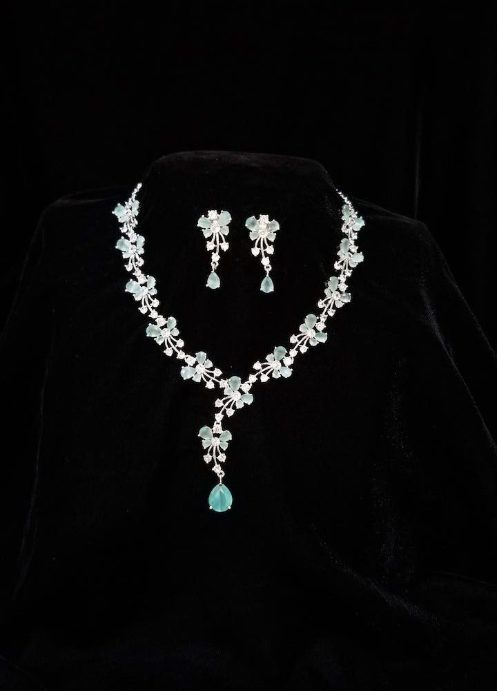 Akruti Collections - Buy Indian Jewelry & Apparel Online